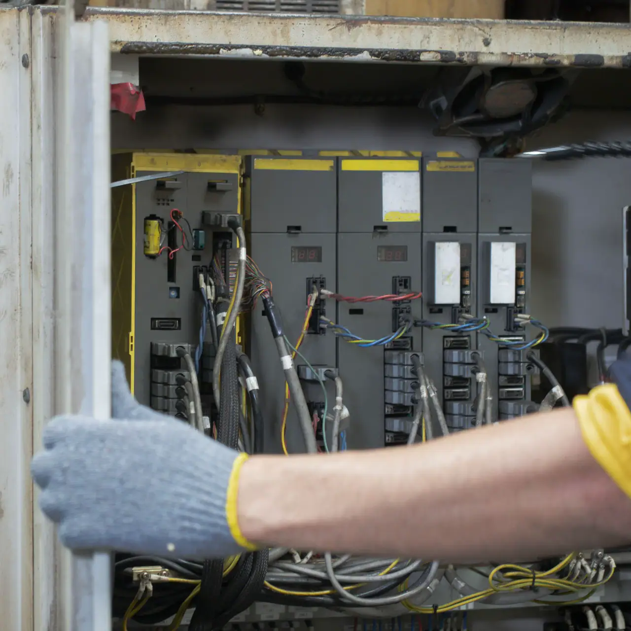 Panel Replacement Sqr